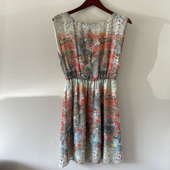 Alice + Olivia Floral Printed Mini Dress in Multicolor Silk Water colours - Picture 3 of 16